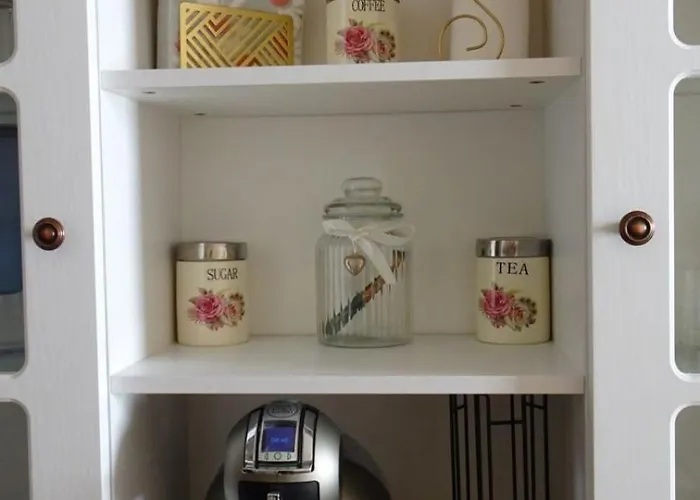 アパート Sun, Sea, *